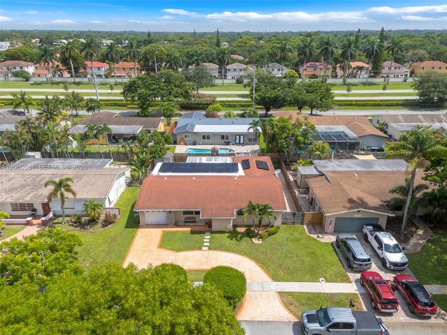 11311 NW 23rd St, Pembroke Pines, FL 33026