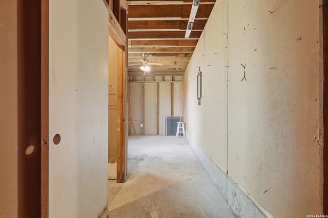 11943 WHITE BIRCH ST, San Antonio, TX 78245