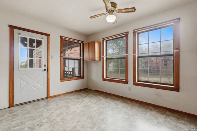 11943 WHITE BIRCH ST, San Antonio, TX 78245