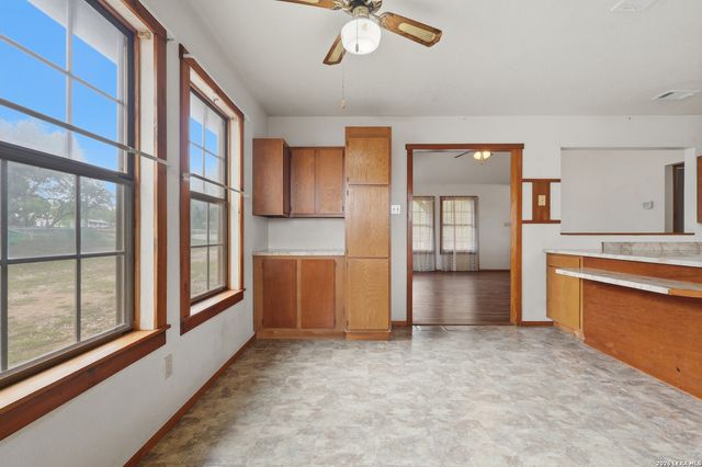 11943 WHITE BIRCH ST, San Antonio, TX 78245