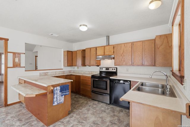 11943 WHITE BIRCH ST, San Antonio, TX 78245