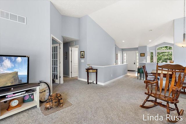 3912 Pemberton Drive 45, Grand Rapids, MI 49508