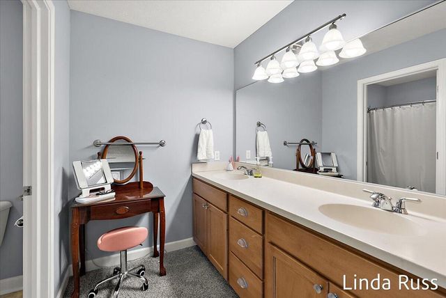 3912 Pemberton Drive 45, Grand Rapids, MI 49508