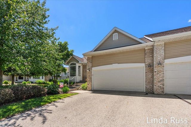 3912 Pemberton Drive 45, Grand Rapids, MI 49508