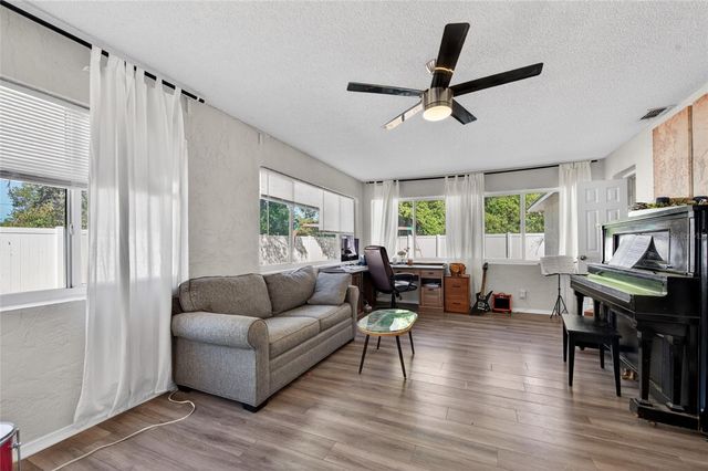 5 FARR PLACE, Palm Coast, FL 32137