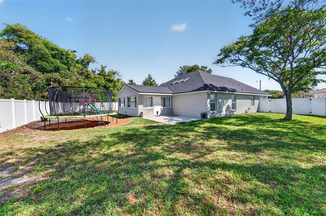 5 FARR PLACE, Palm Coast, FL 32137