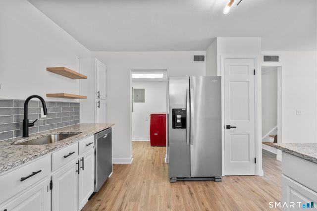 12 Garden Court, Groton, CT 06355