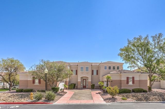 1304 Kingdom Street, Las Vegas, NV 89117