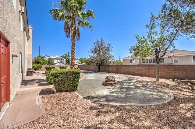 1304 Kingdom Street, Las Vegas, NV 89117