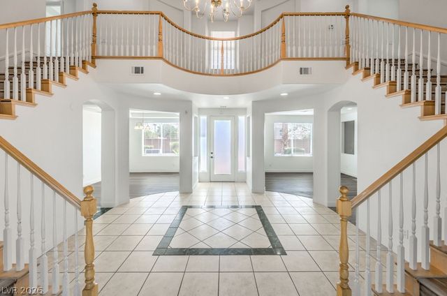 1304 Kingdom Street, Las Vegas, NV 89117