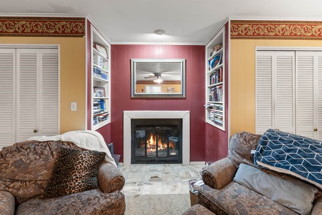 2510 Wychelm Dr, Kilgore, TX 75662
