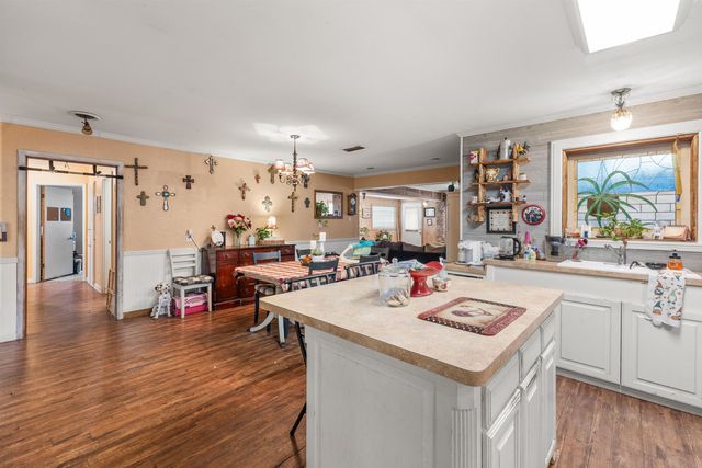 2510 Wychelm Dr, Kilgore, TX 75662