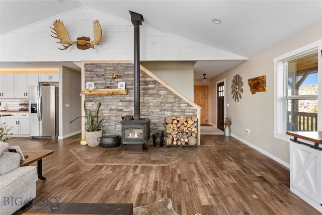 960 Tenderfoot Trail, Ramsay, MT 59748