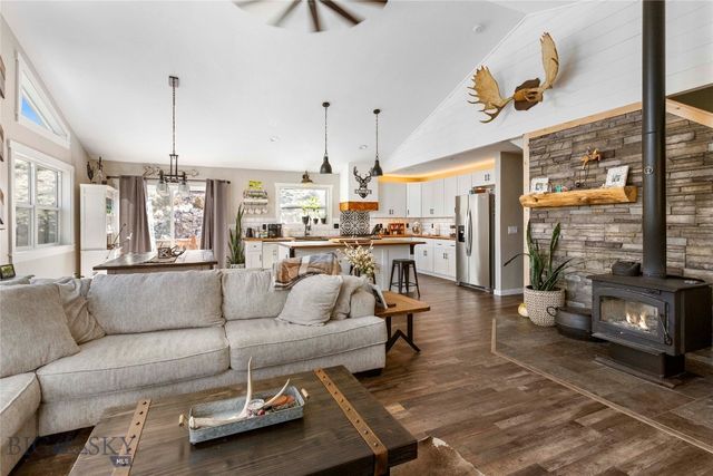 960 Tenderfoot Trail, Ramsay, MT 59748