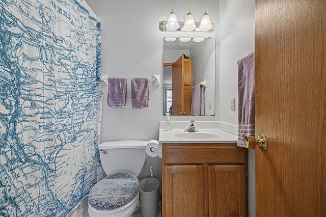 1484 Hazelwood Street, Saint Paul, MN 55106