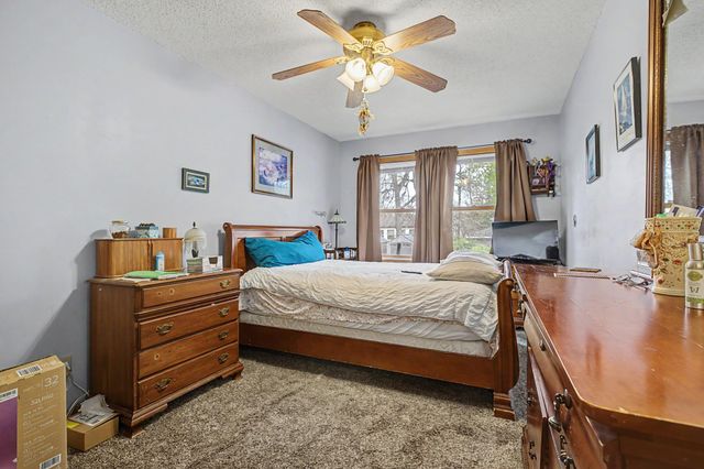 1484 Hazelwood Street, Saint Paul, MN 55106