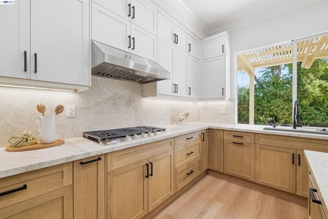 5226 Pisa Ct, San Jose, CA 95138