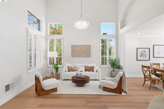 5226 Pisa Ct, San Jose, CA 95138