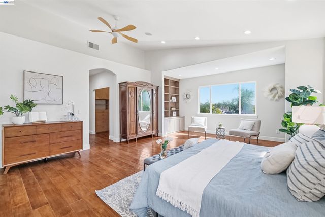 5226 Pisa Ct, San Jose, CA 95138