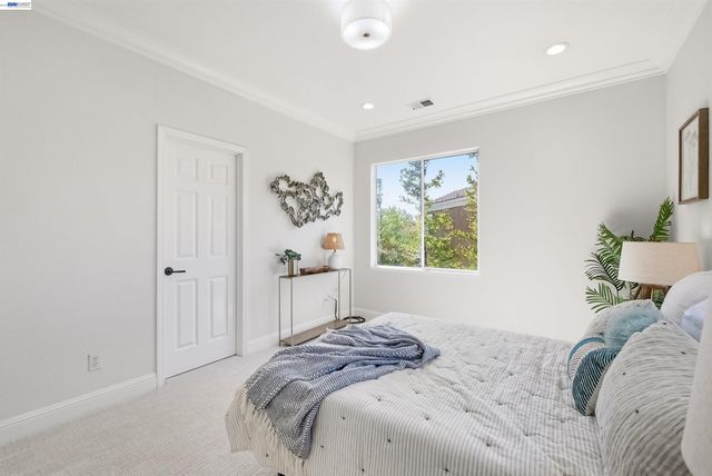 5226 Pisa Ct, San Jose, CA 95138