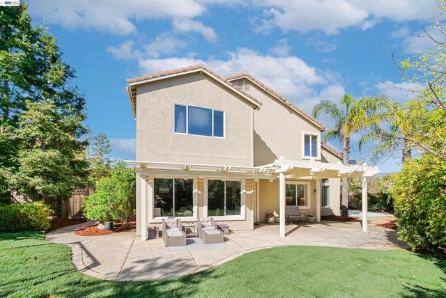 5226 Pisa Ct, San Jose, CA 95138