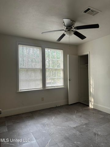 4413 Dixie Drive, Jackson, MS 39209