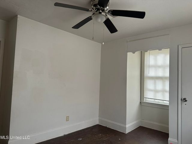 4413 Dixie Drive, Jackson, MS 39209