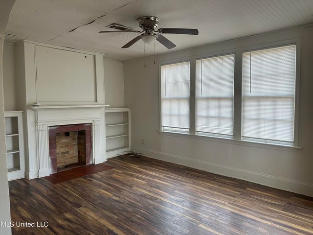 4413 Dixie Drive, Jackson, MS 39209