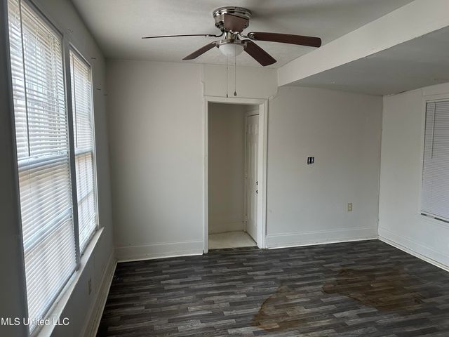 4413 Dixie Drive, Jackson, MS 39209