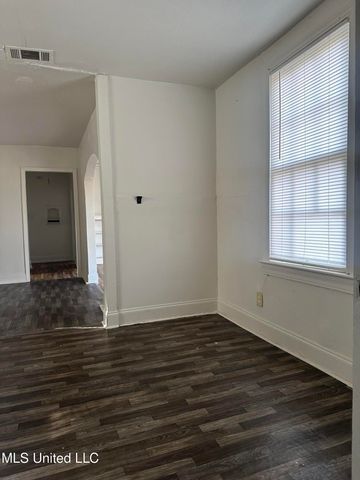 4413 Dixie Drive, Jackson, MS 39209