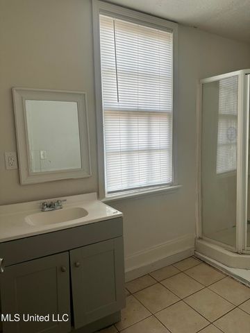 4413 Dixie Drive, Jackson, MS 39209