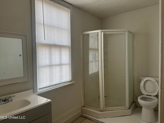 4413 Dixie Drive, Jackson, MS 39209