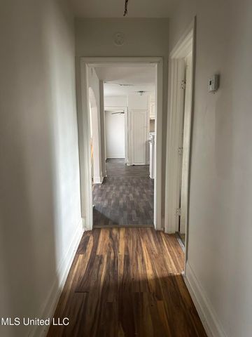 4413 Dixie Drive, Jackson, MS 39209