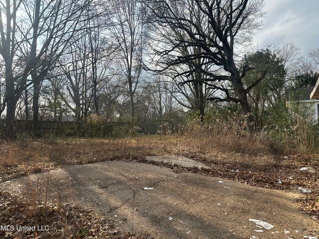 4413 Dixie Drive, Jackson, MS 39209