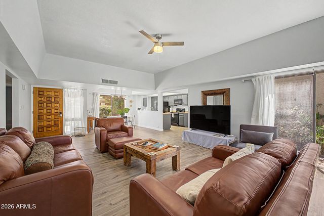 4525 N 66TH Street 102, Scottsdale, AZ 85251