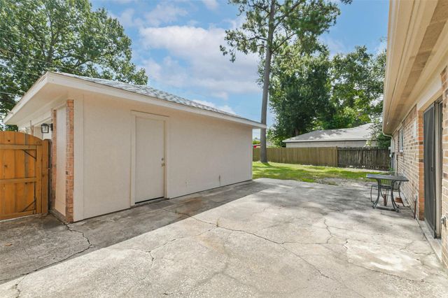 25414 Cottage Hill Lane, Spring, TX 77373