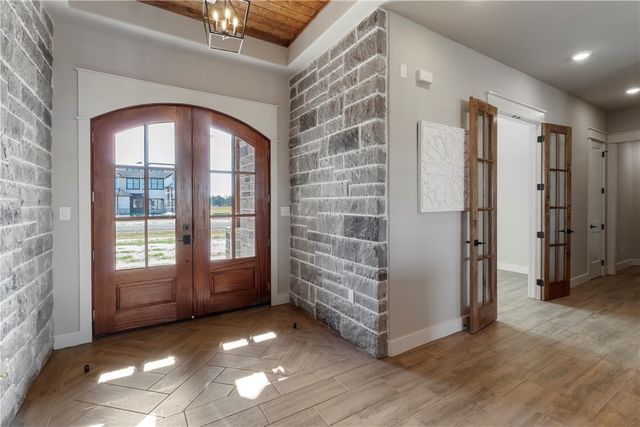 7823 Luke Ct, Bryan, TX 77808