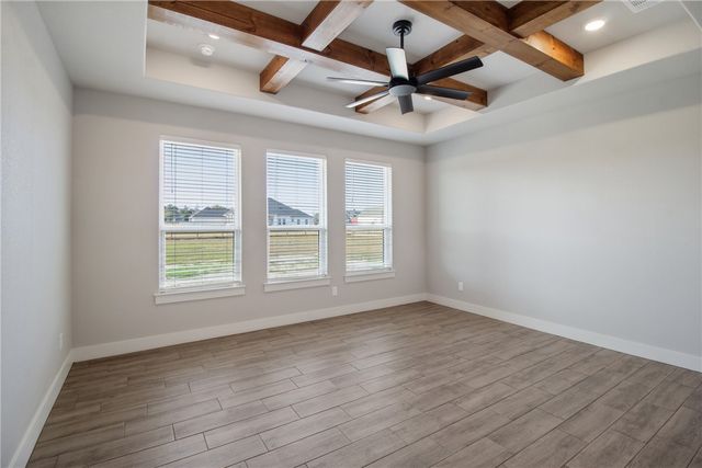 7823 Luke Ct, Bryan, TX 77808