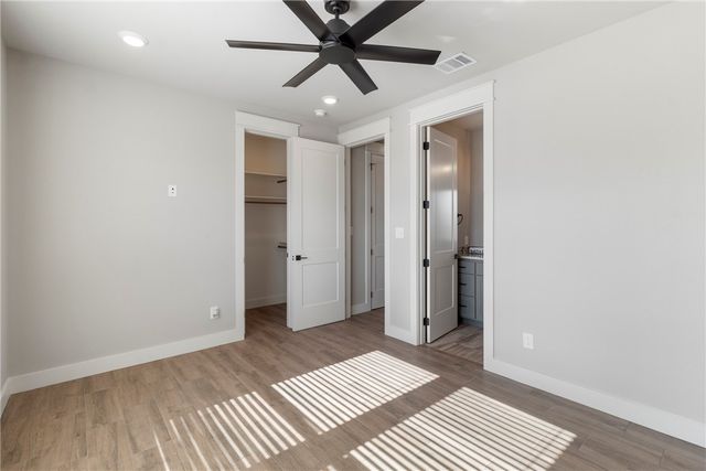 7823 Luke Ct, Bryan, TX 77808