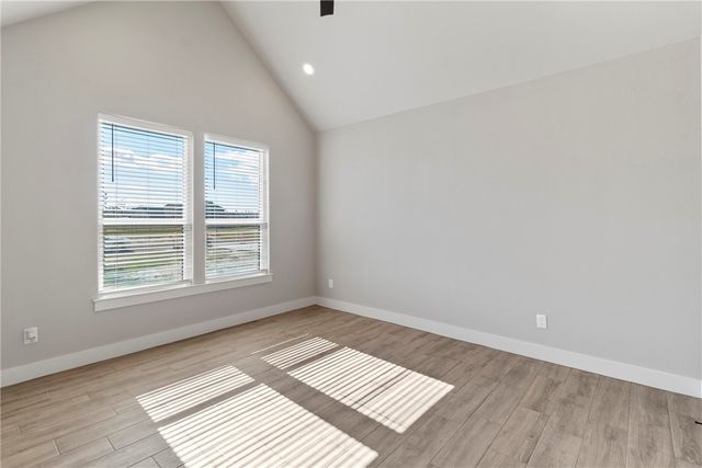 7823 Luke Ct, Bryan, TX 77808