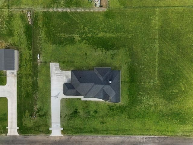 7823 Luke Ct, Bryan, TX 77808