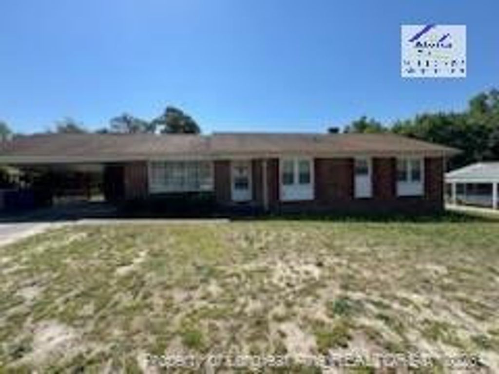 338 Summer Hill Road, Fayetteville, NC 28303