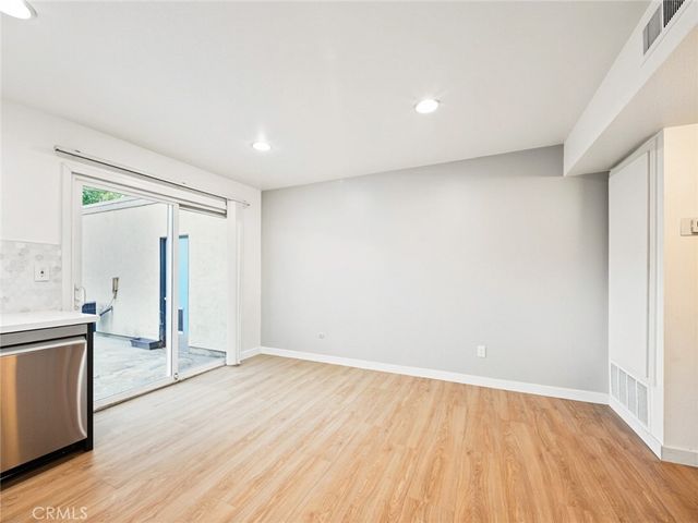 27564 Rondell, Agoura Hills, CA 91301