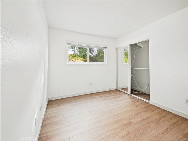 27564 Rondell, Agoura Hills, CA 91301