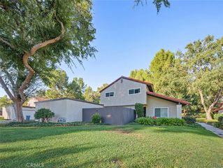 27564 Rondell, Agoura Hills, CA 91301
