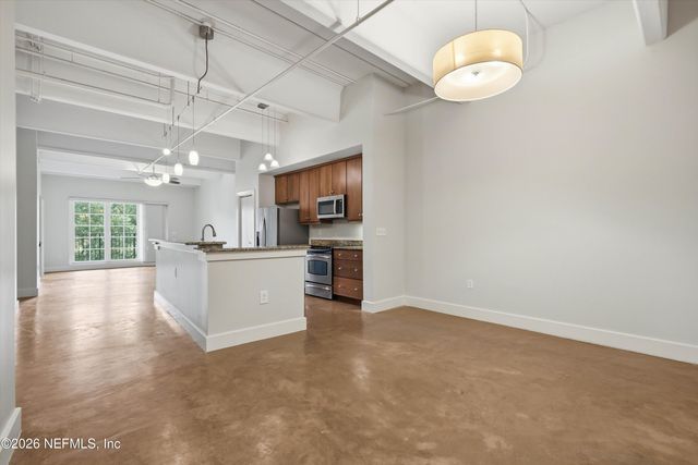 1661 RIVERSIDE Avenue 305, Jacksonville, FL 32204