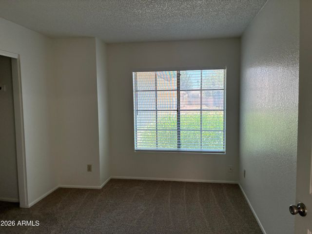 10820 W WAGON WHEEL Drive, Glendale, AZ 85307