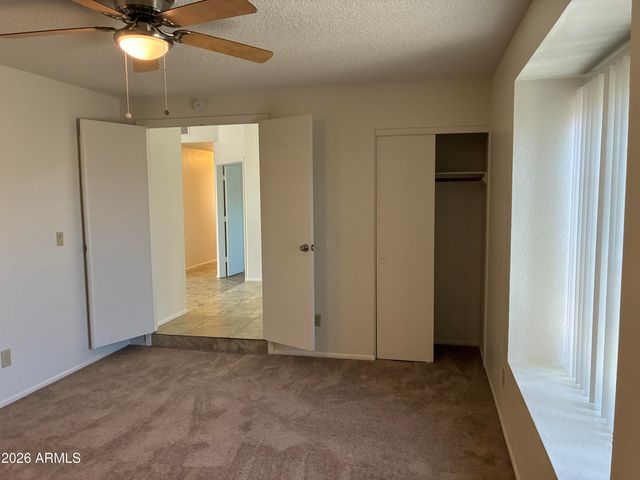 10820 W WAGON WHEEL Drive, Glendale, AZ 85307