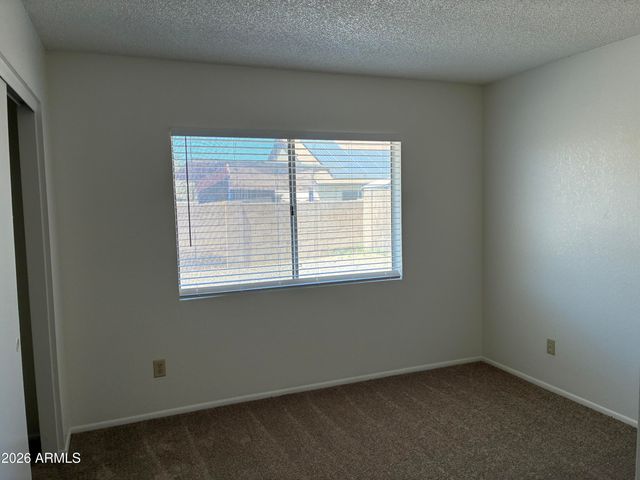 10820 W WAGON WHEEL Drive, Glendale, AZ 85307