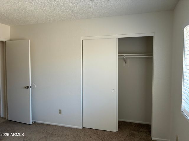 10820 W WAGON WHEEL Drive, Glendale, AZ 85307